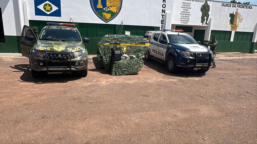 PM e Gefron apreendem mais de 90 kg de drogas na MT-175, em Glória D’Oeste