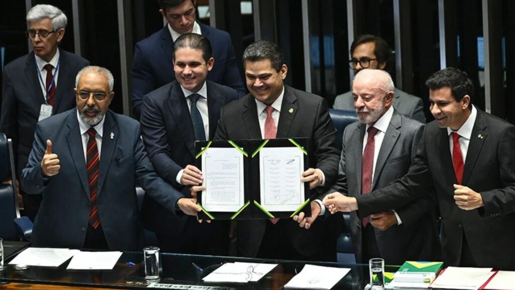 Fim da escala 6×1: veja quando começam as duas folgas e a redução da jornada